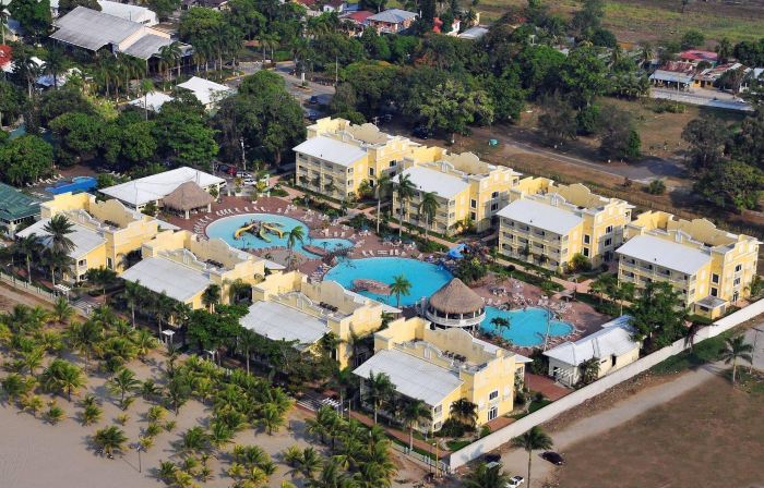 Telamar Resort