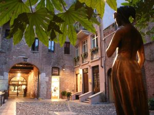 La Corte di Giulietta Exclusive Suites