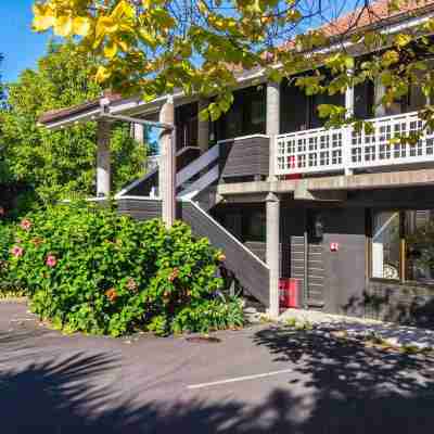 Emerald Inn on Takapuna Beach Hotel Exterior