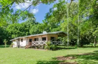 Epiphyte B & B