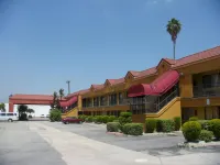 Budget Inn Hotel di Baldwin Park