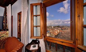 Sihirbazın Evi - Housity