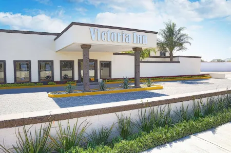 Hotel Victoria Inn Отели рядом с достопримечательностью «La Palapa»