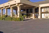 Days Inn by Wyndham Midland
