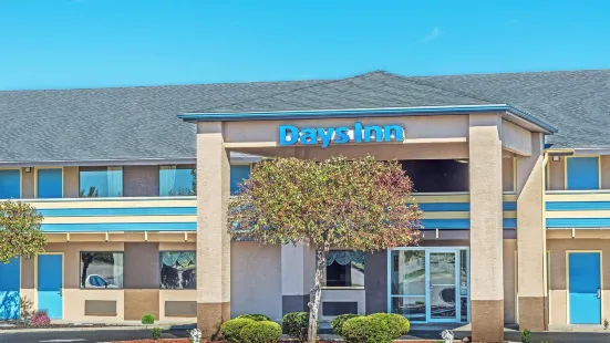 Days Inn by Wyndham Dayton Huber Heights Northeast