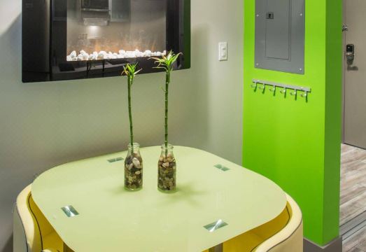 3. 마이크로 부티크..