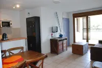 Uzes Appart Hotel Résidence le Mas des Oliviers