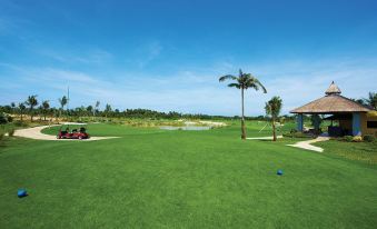 Queens Island Golf and Resort