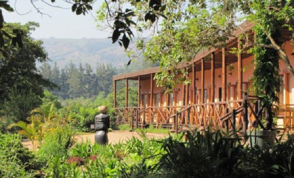 Mvubu Falls Lodge - Housity