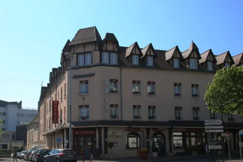 أوتل نورماندي فنادق في Pacy-sur-Eure