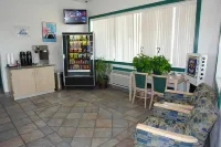Sky Palace Inn & Suites by Jasper Beeville
