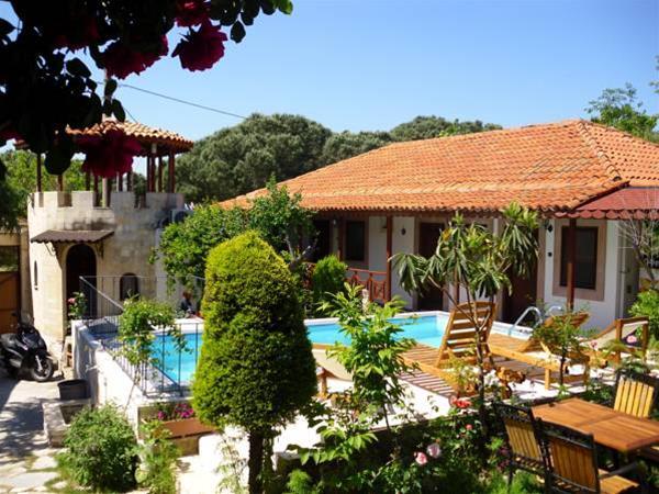 Akropolis Guest House