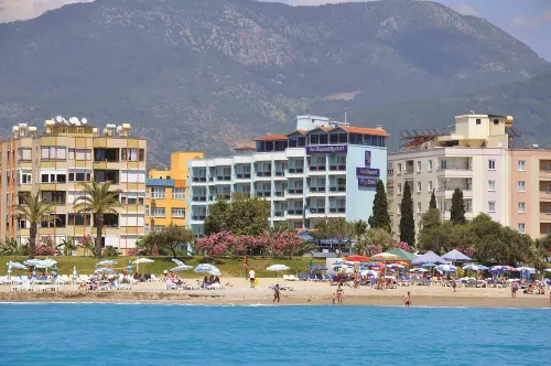 Blue Diamond Alya Hotel