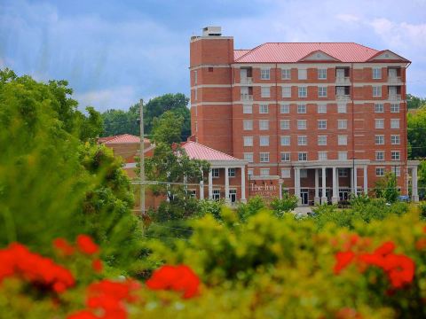 The Inn at Ole Miss