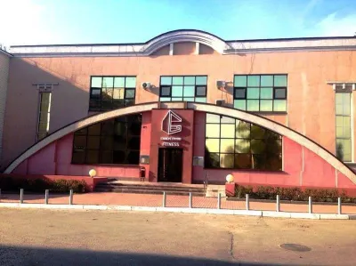 Globus Fitnes Hotel Hotels near Stone log