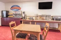 Baymont by Wyndham Mequon Milwaukee Area Hotels in Cedarburg
