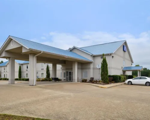 Comfort Crest Inn Hotels in Smackover