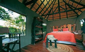 Gwango Elephant Lodge