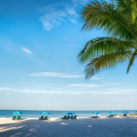 Naples Beach Club, A Four Seasons Resort