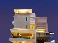 Grand Ixora Kuta Resort Hotels near Ngurah Rai International Airport