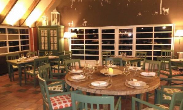 Hotel La Posada De Alameda - Housity