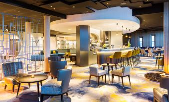 Best Western Plus Hotel les Humanistes - Housity