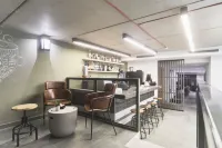Mr Todd Hotel - bar