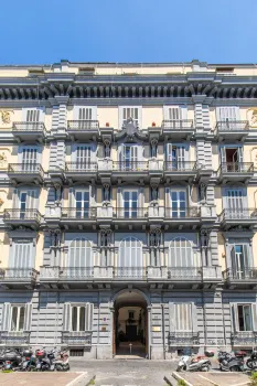 Gramsci Suites Hotels in der Nähe von von LUIMO Libera Università Internazionale di Medicina Omeopatica