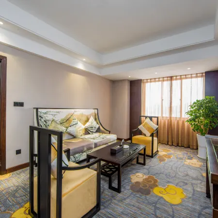 Shiji Xincheng DaHua Hotel