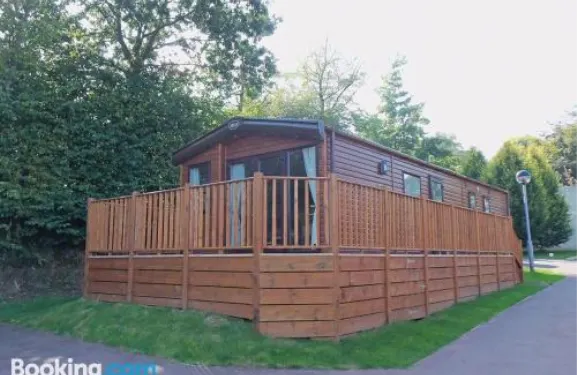 帕莫特利霍爾小屋假日公園