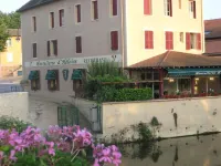 Hostellerie d'Héloïse Logis Hotels in Cluny