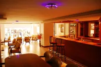 Artan Hotel Hotels in Modern Evler
