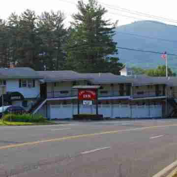 The Lake George Inn Hotel Exterior