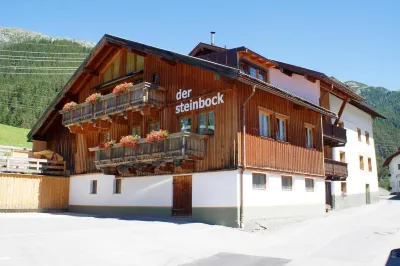 Pension der Steinbock - Das 300 Jahre Alte Bauernhaus - Tirol Hotels in 