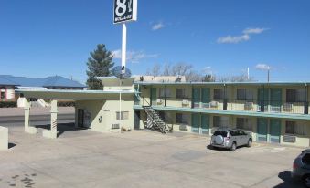 Motel 8 Willcox