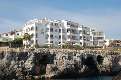 Orange Colom - Seaside Apartments