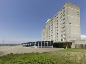 Beachhotel Zandvoort by Center Parcs