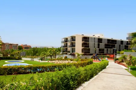 Rentalmar Paradise Families Only Con Parking