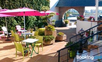 Logis Hotel Bellevue