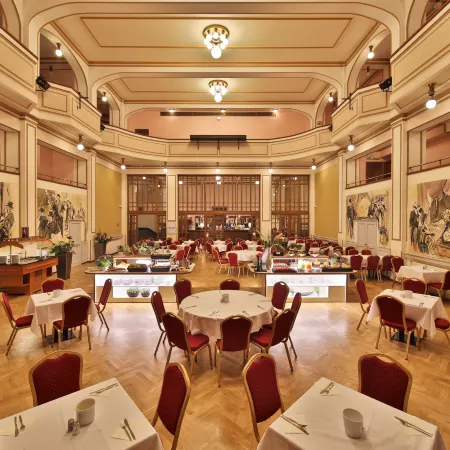 Hotel Ariston Prague Отели рядом с достопримечательностью «Жижков»