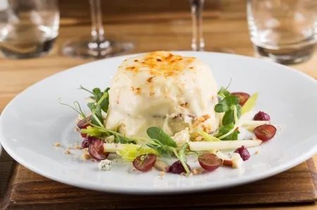 Longlands Inn & Cottages Отели в г. Carnforth