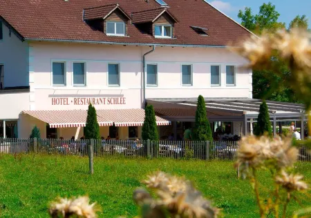 Hotel Schlee Отели в г. Эглинг