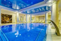 Pałacyk Otrębusy Business & Spa - piscine