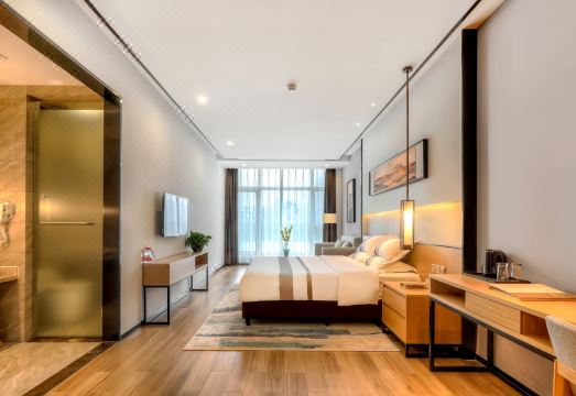 슈이무 시티 온천 홀리데이 호텔