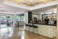 Essence Hotel Boutique - bar