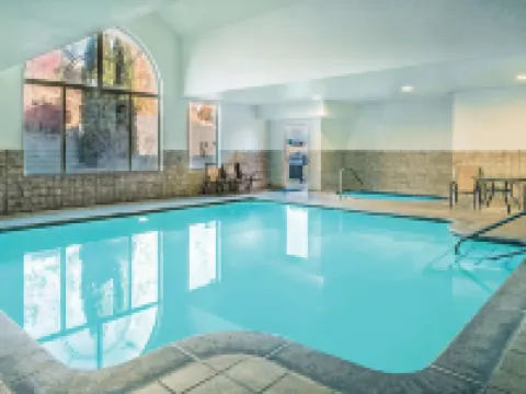 La Quinta Inn & Suites by Wyndham Moscow Pullman Hotels in Moscow