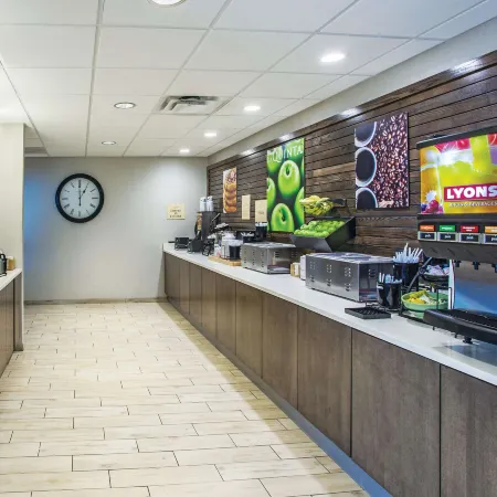 La Quinta Inn & Suites by Wyndham Duluth