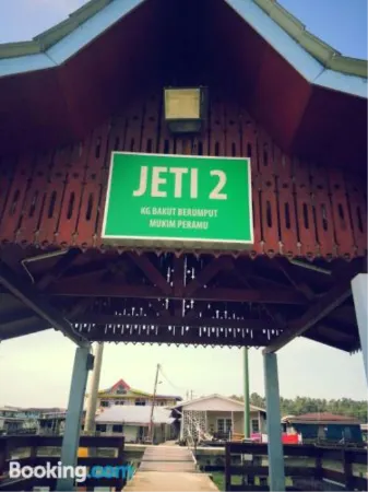 Kunyit 7 Lodge