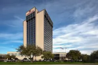 Crowne Plaza Dallas Market Ctr - Love Field