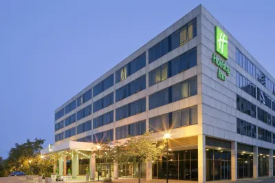 Holiday Inn Milton Keynes - Central فنادق في ميلتون كينيز